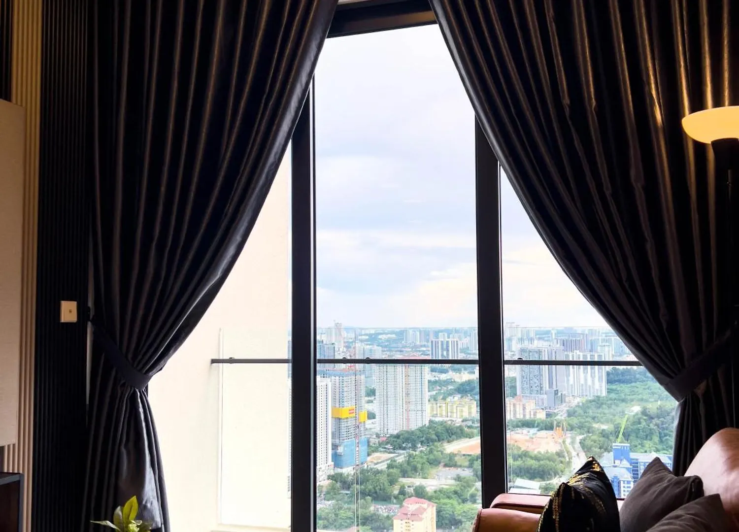 Premier Stay Kl - Bangsar South - King Bed - Work Space - Near Lrt, Ve, Conexxion Kuala Lumpur Apartmán