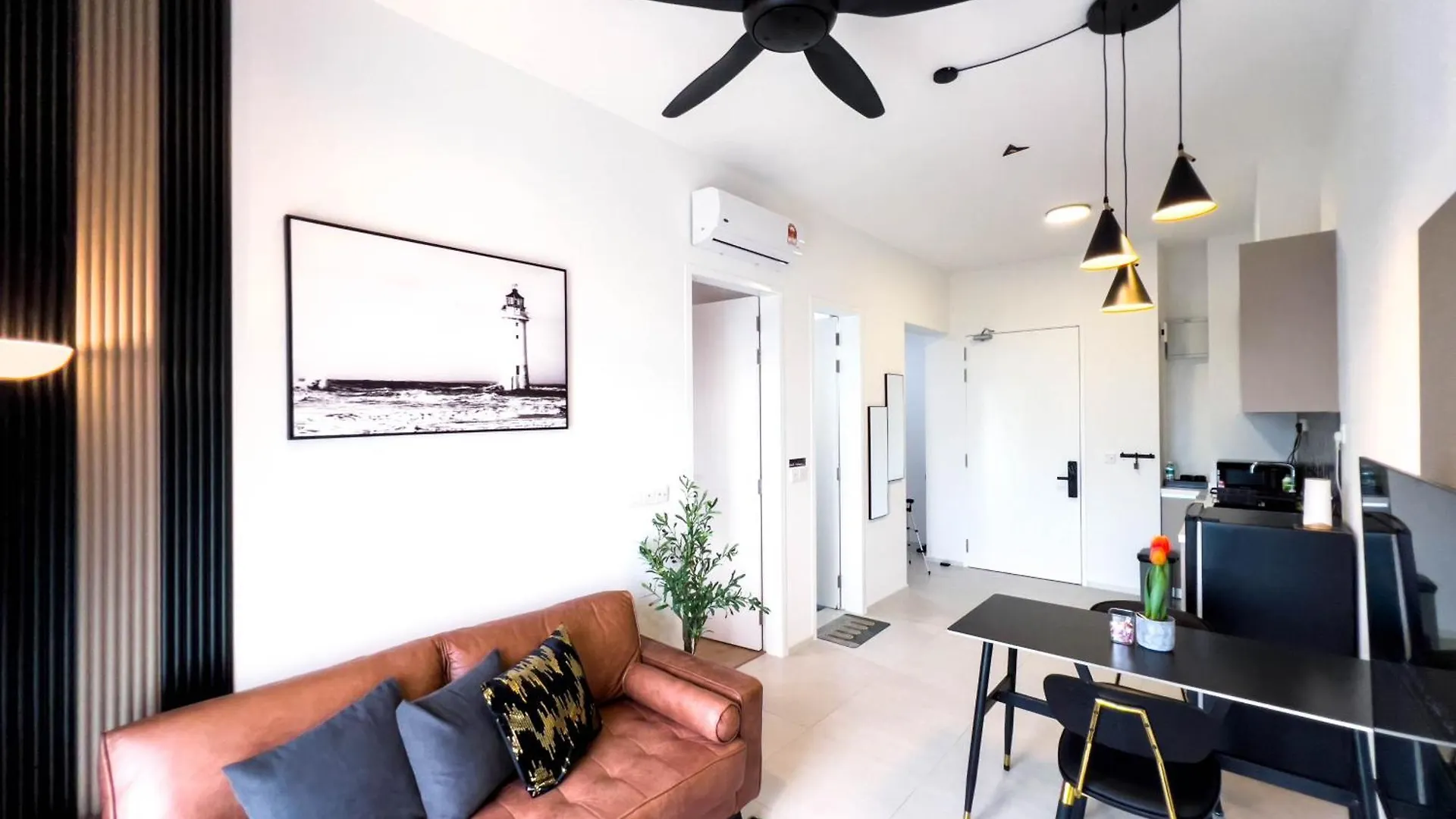 Premier Stay Kl - Bangsar South - King Bed - Work Space - Near Lrt, Ve, Conexxion Kuala Lumpur