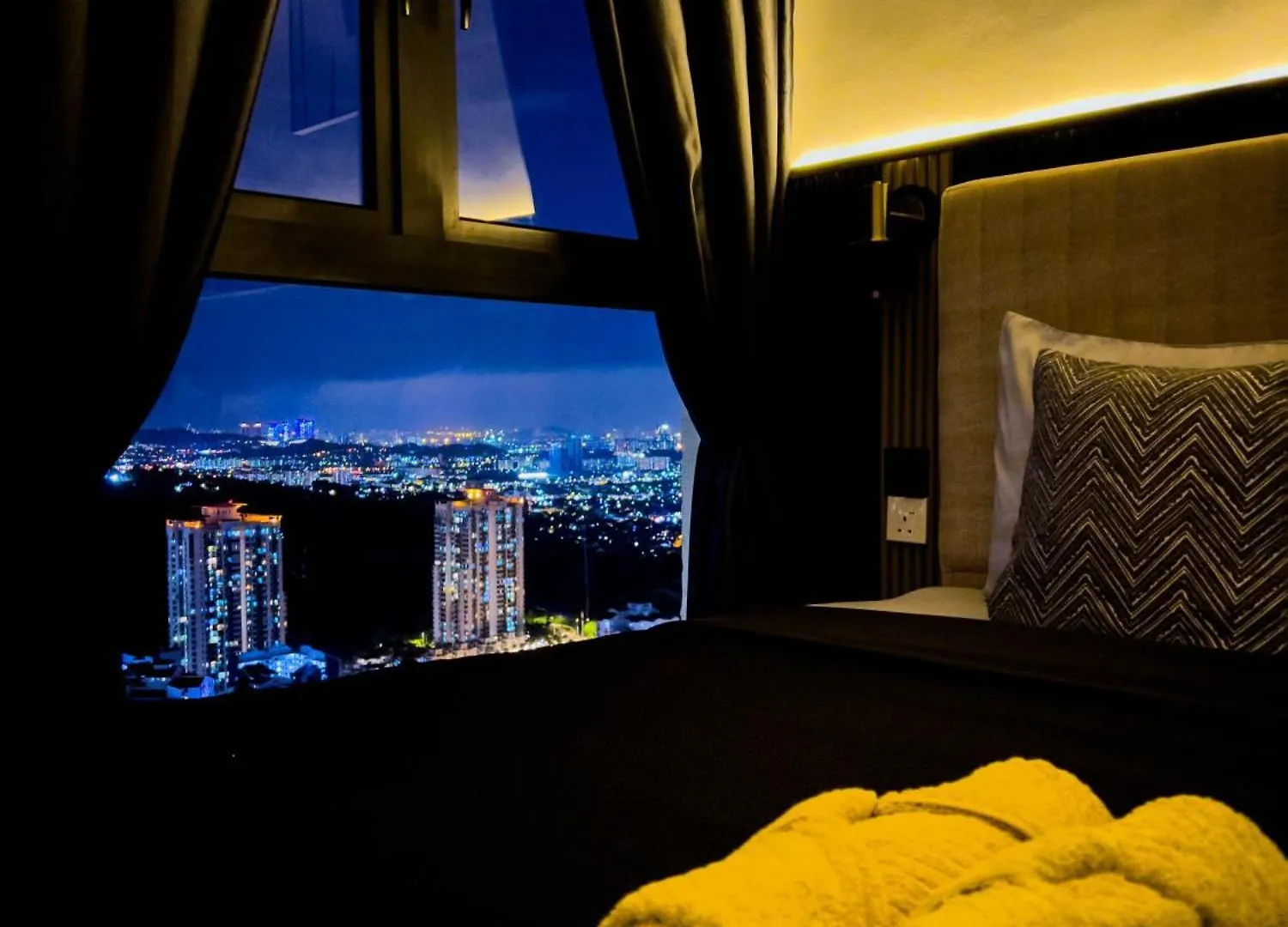 Premier Stay Kl - Bangsar South - King Bed - Work Space - Near Lrt, Ve, Conexxion Kuala Lumpur 0*,